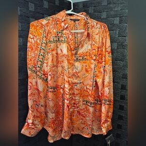 Unique Spectrum Orange and Red Floral Top